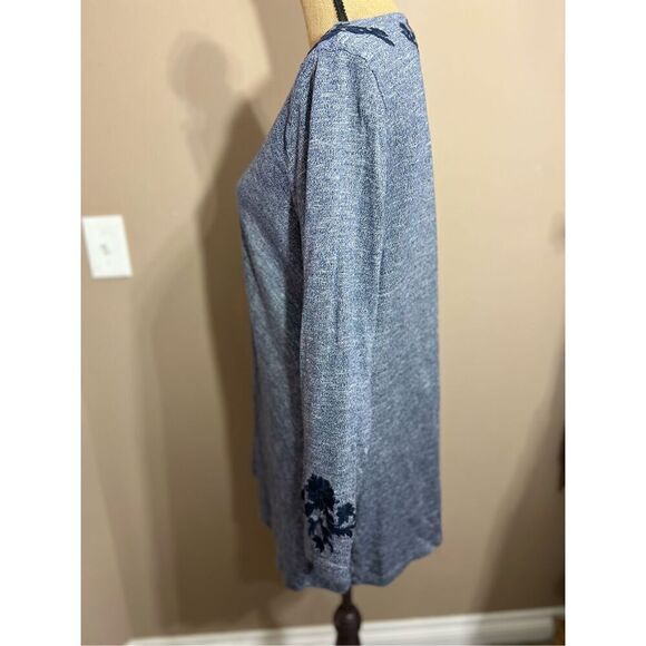 CJ Banks Knit Top Size 1X Heather Blue Pockets Long Sleeve Embroidered Tunic - Picture 6 of 13
